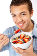 boy-eating-cereal_original[1]