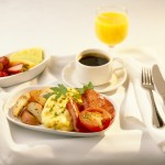 breakfast_in_glacier_dome-big[1]